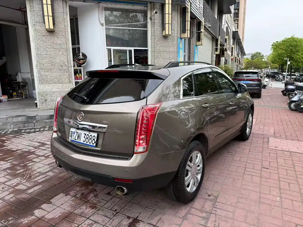 Cadillac SRX 3.0 L Comfort