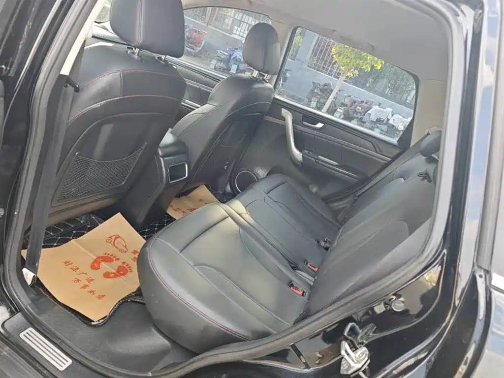 Haval H6 Blue Label Sport 1.5 T Manual 2 WD Elite