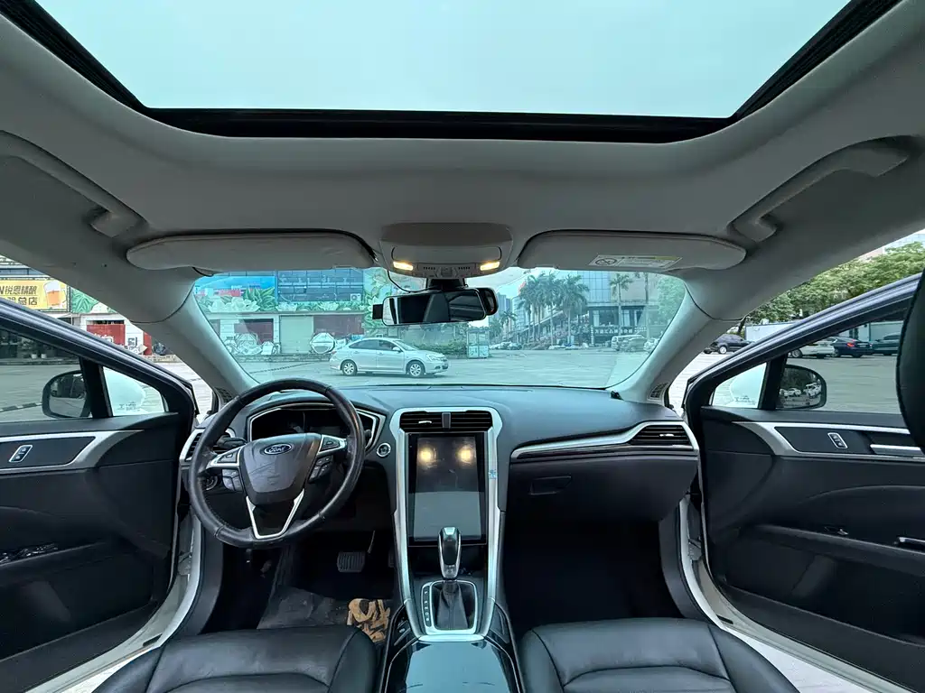 Mondeo 2.0 L GTDi200 Fashion