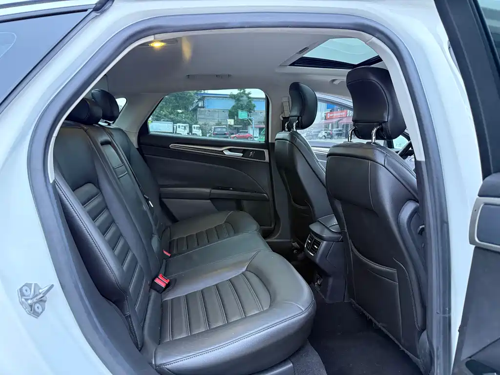 Mondeo 2.0 L GTDi200 Fashion