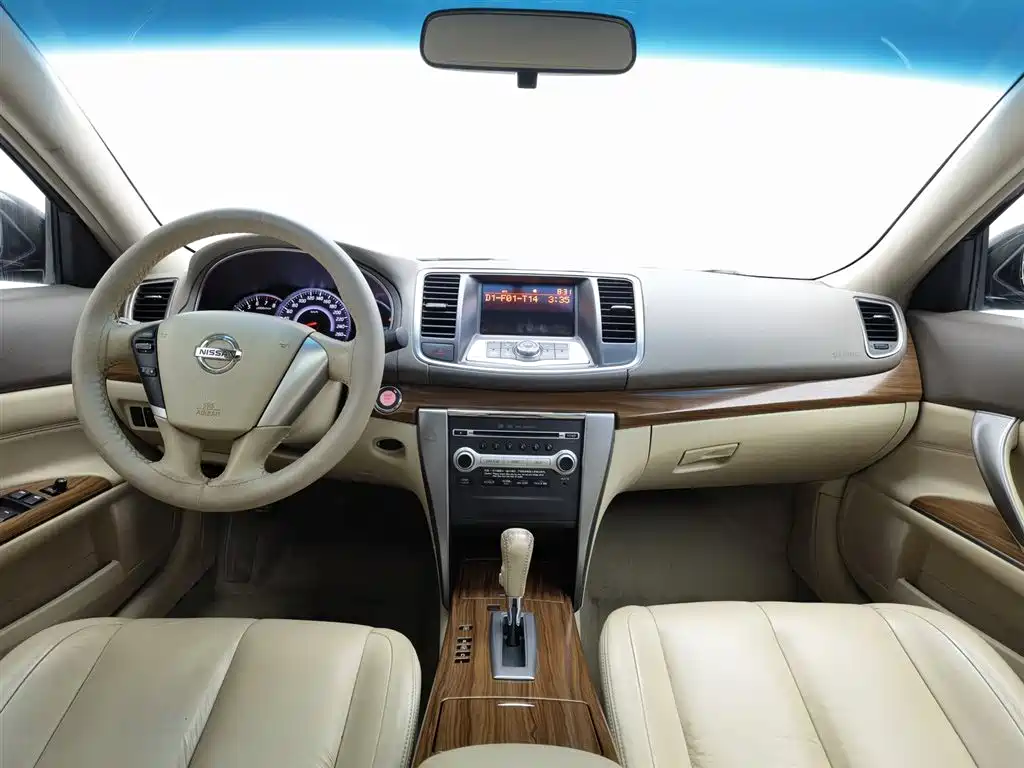 Teana 2.0 L XL Comfort