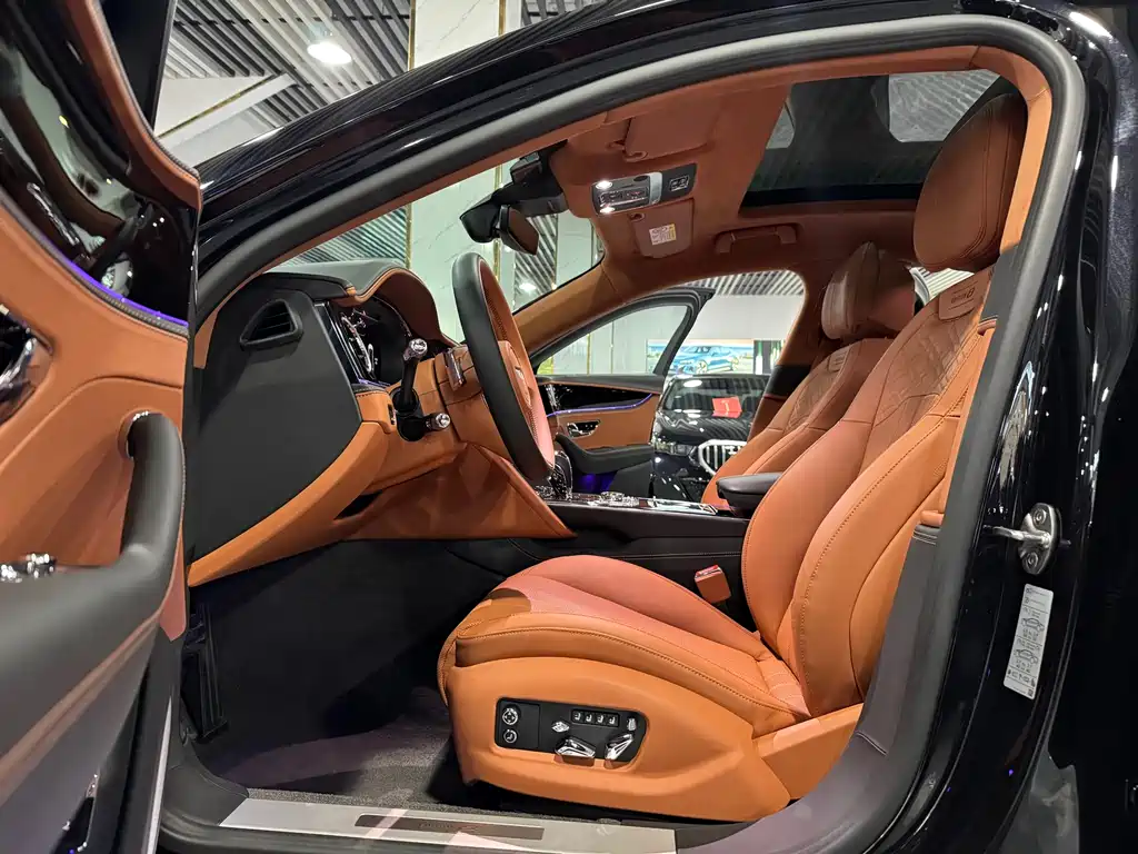 Flying Spur V8 Edition 8