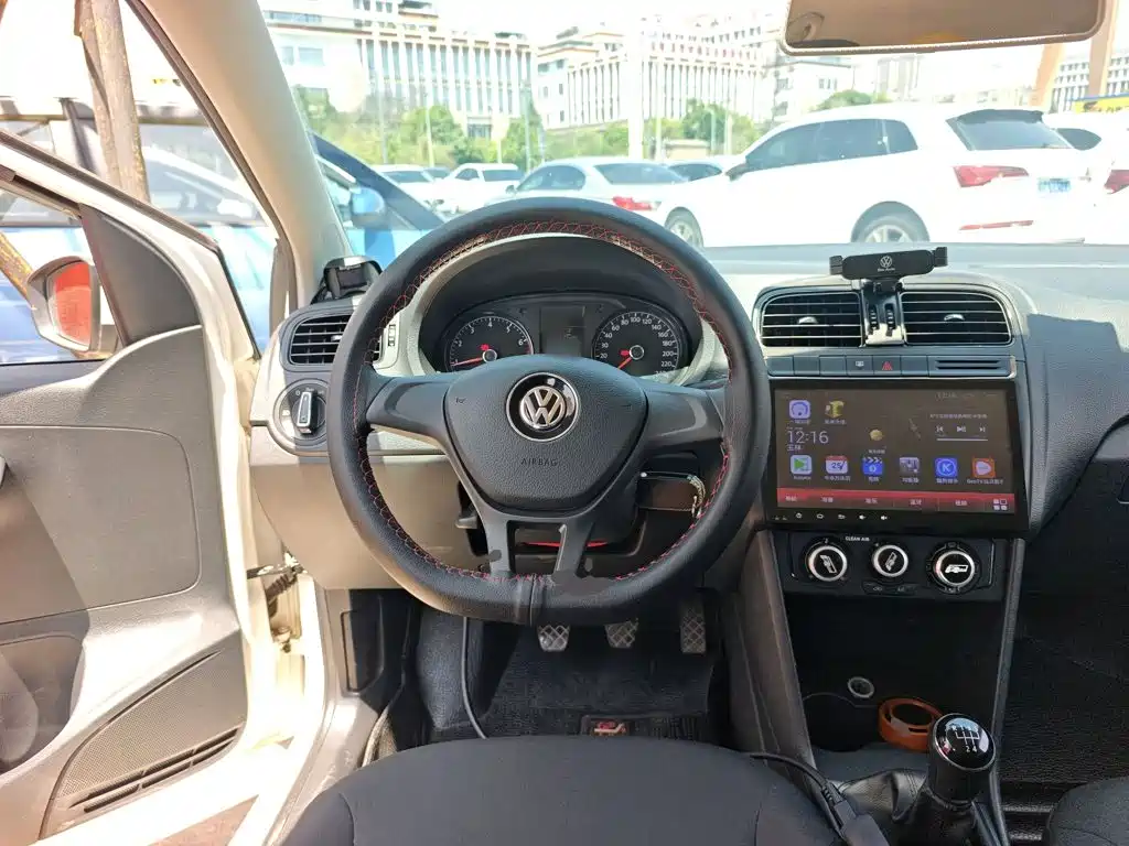 Polo 1.4 L Manual Style