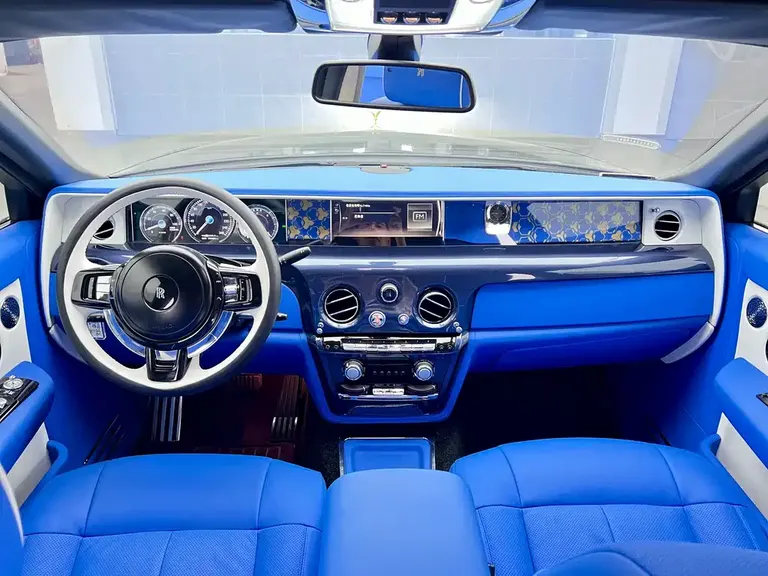 Rolls-Royce Phantom Dragon Year Limited