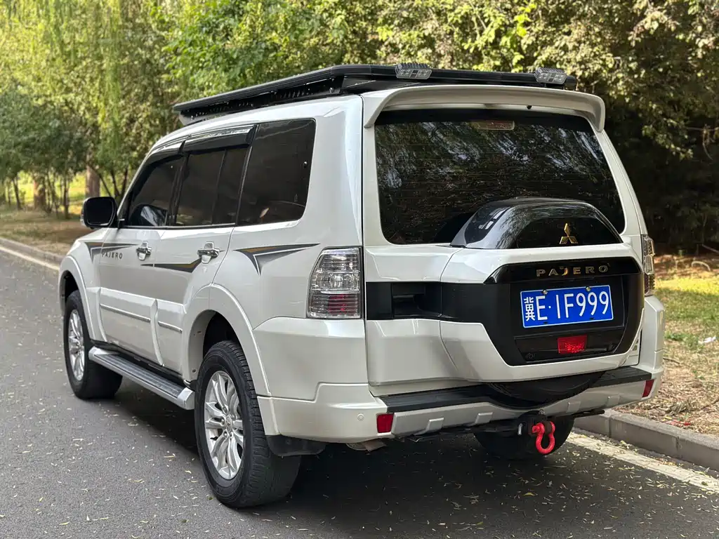 Pajero (Import) 帕杰罗(进口) V97 2020款 3.8 L 中东版
