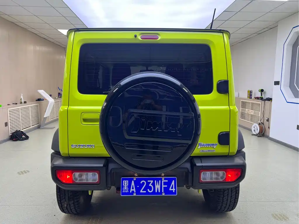 Jimny (Import) 1.5 L Manual