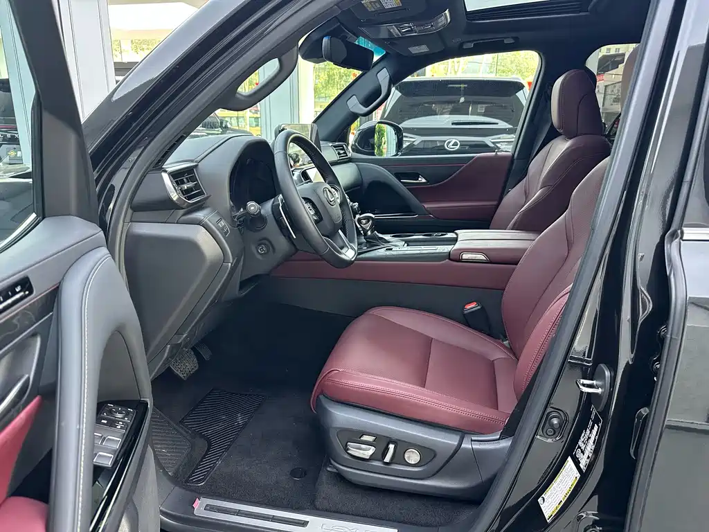 Lexus LX 600 US Spec