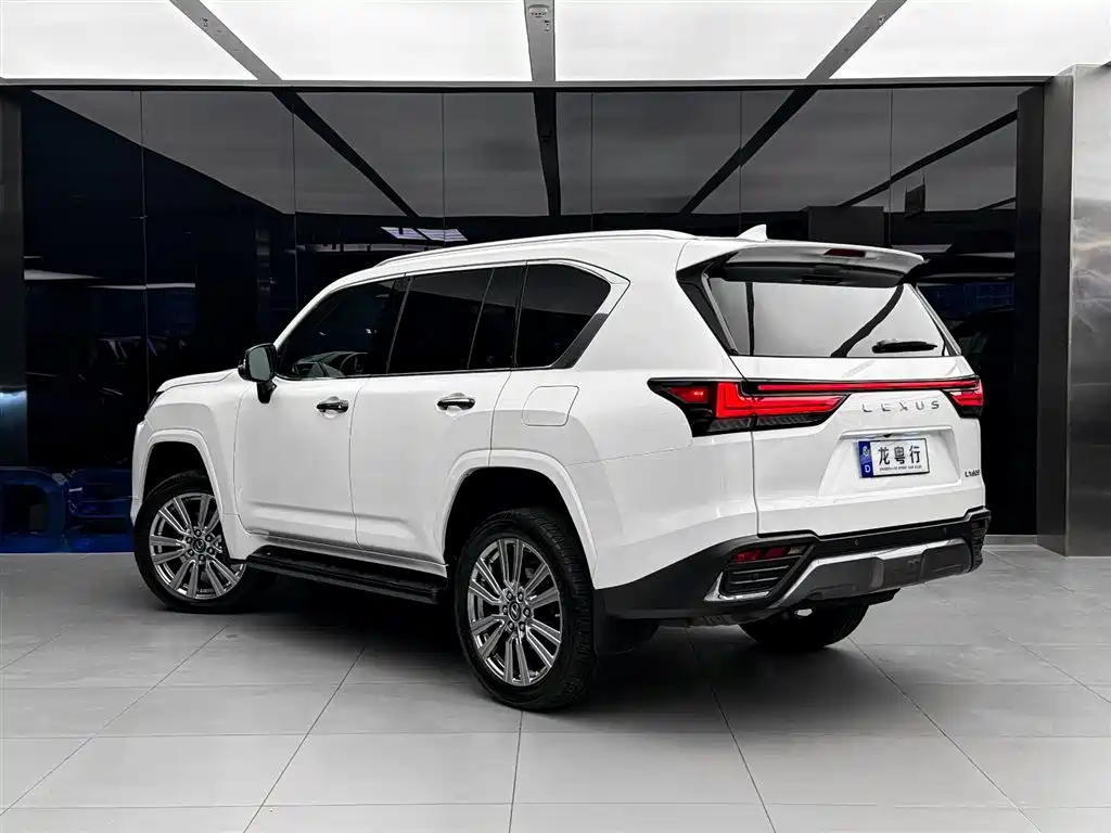 Lexus LX 雷克萨斯LX 2023款 600 四座版