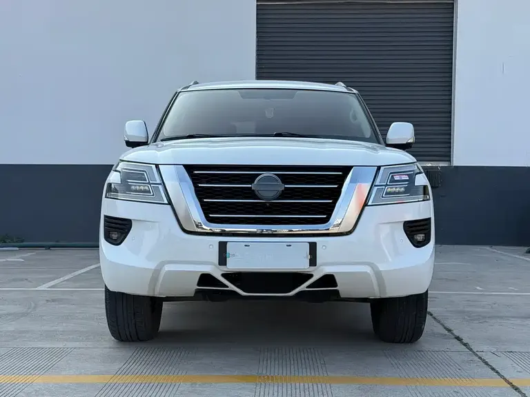 Nissan Patrol 4.0 L Auto