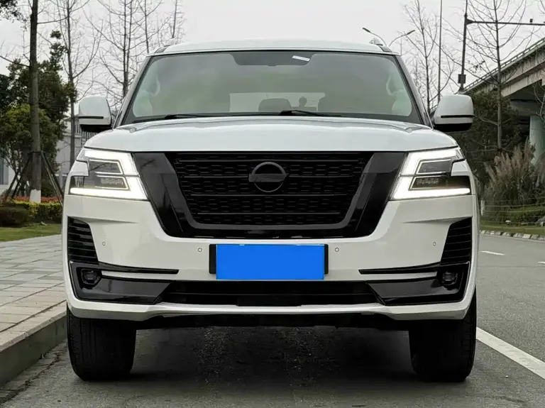Nissan Patrol 4.0 L Middle East