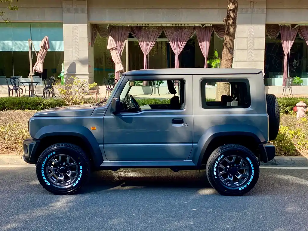 Jimny (Import) 1.5 L Manual