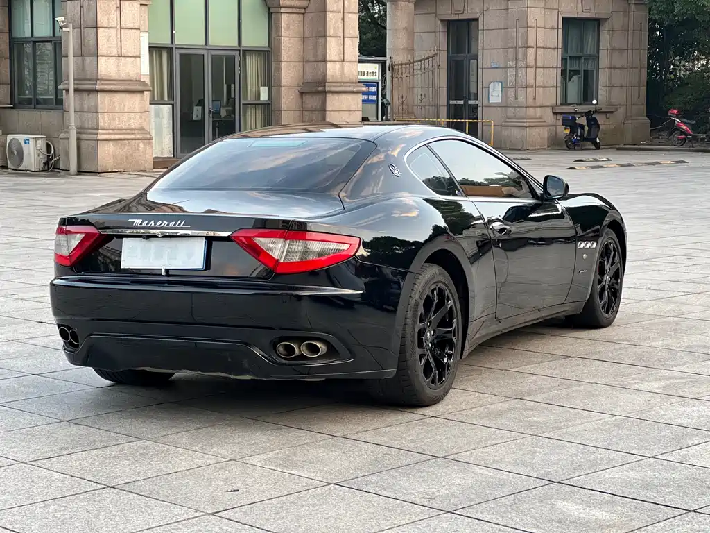 GranTurismo GranTurismo 2016款 4.2 L 自动