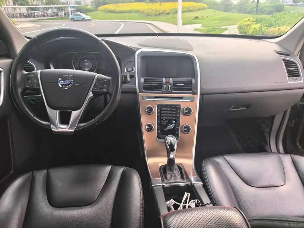 Volvo XC60 T5 Smart Progress
