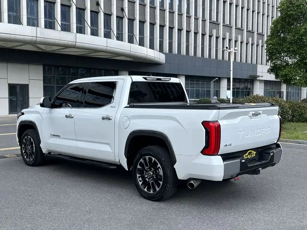 Tundra 3.5 T Auto