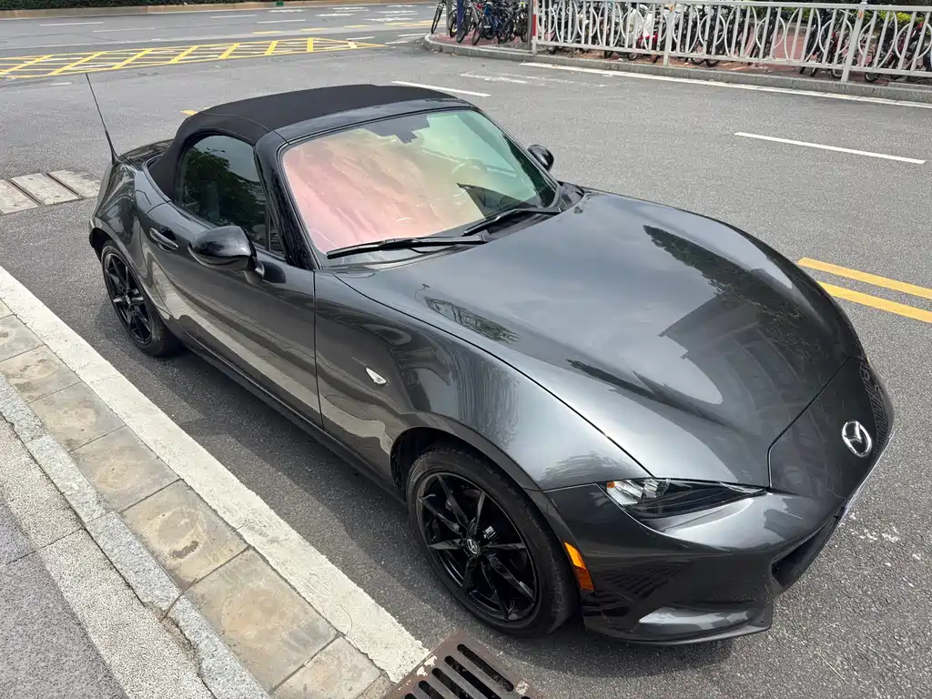 Mazda MX-5 马自达MX-5 2023款 2.0 L 手动