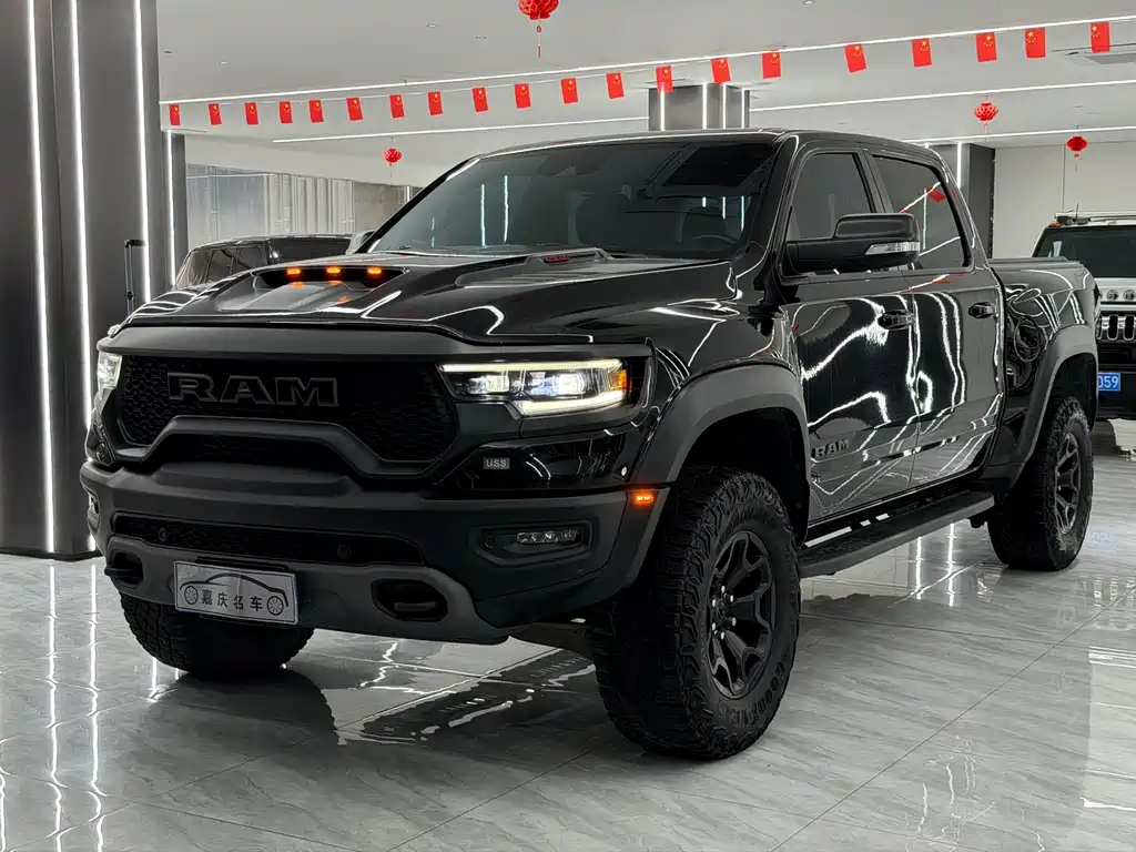 RAM Trucks 6.2 T Auto