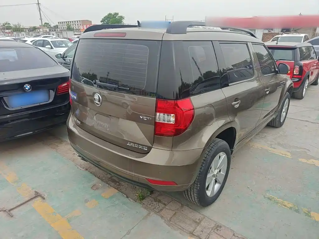 Yeti TSI280 DSG Car Share Brothers