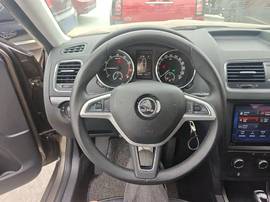 Yeti TSI280 DSG Car Share Brothers