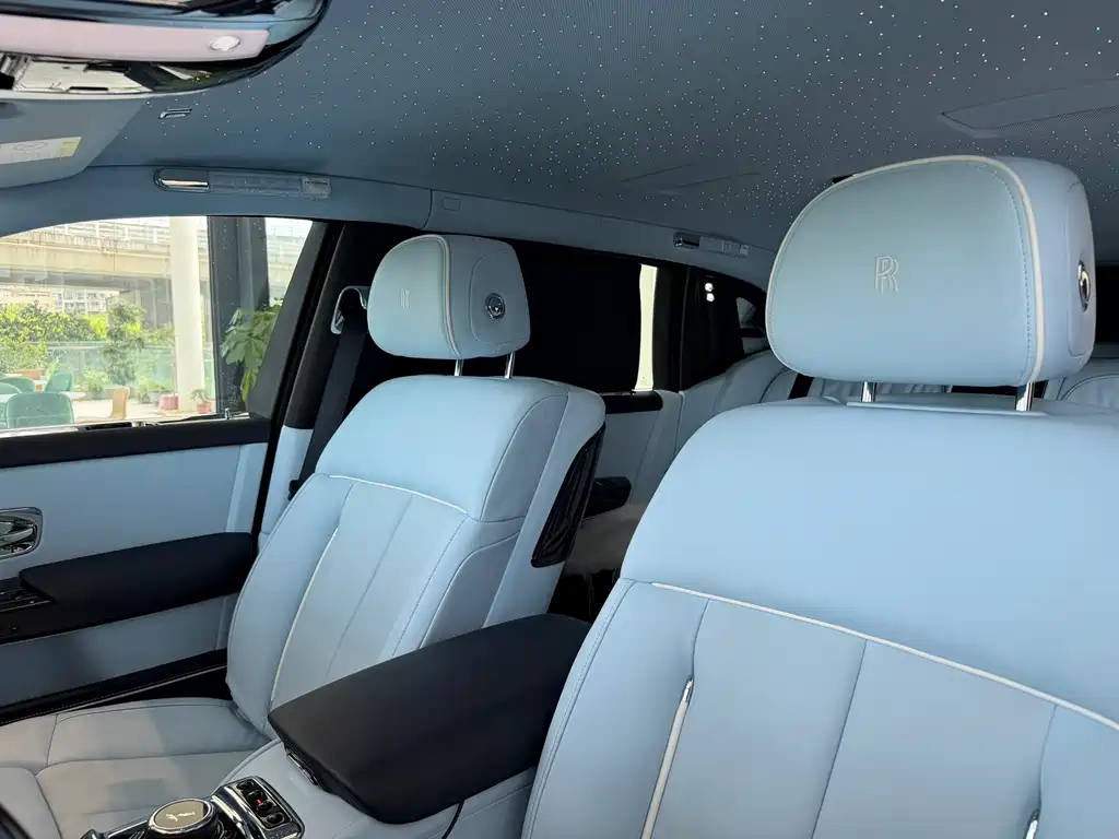 Phantom LWB Range Series II