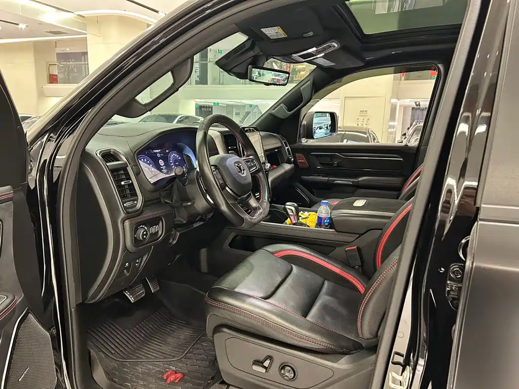 RAM Trucks 6.2 T Auto