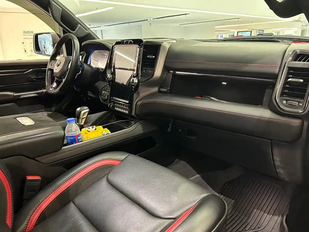 RAM Trucks 6.2 T Auto