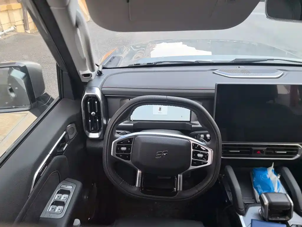 Jetour Traveller 2.0 T 4 WD Cross PRO