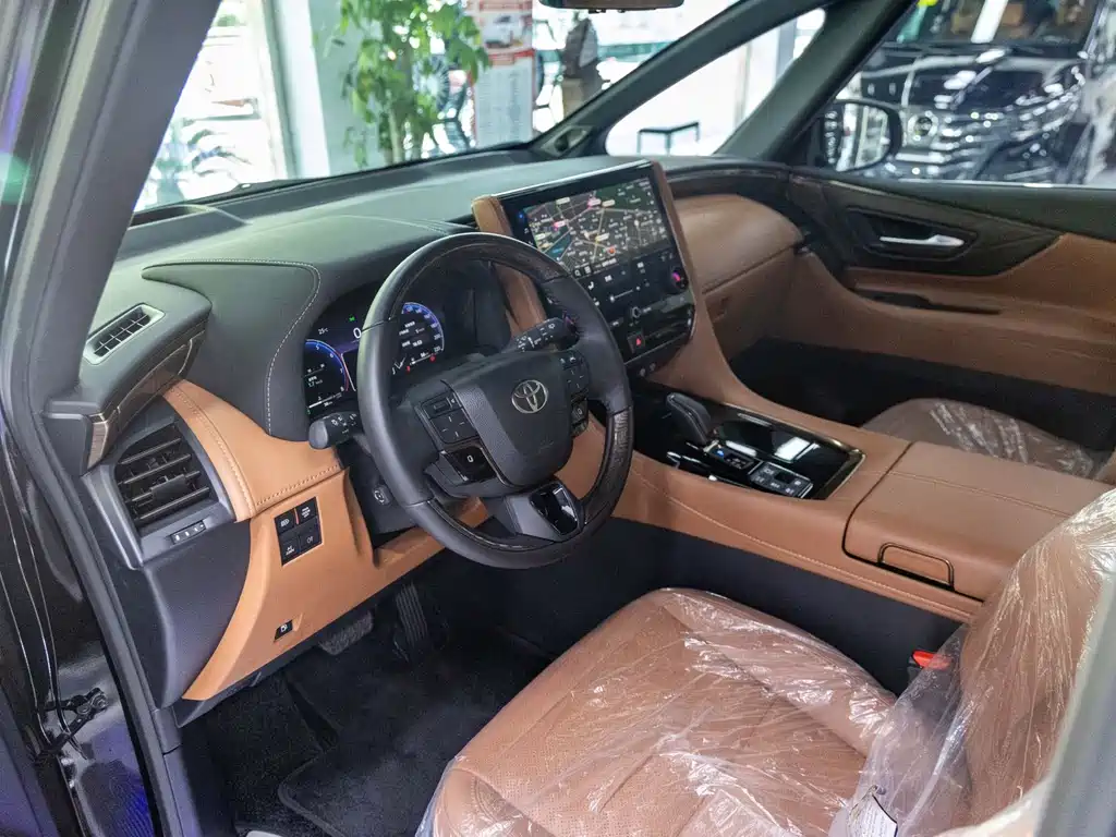 Alphard 埃尔法 2026款 2.5 L 自动