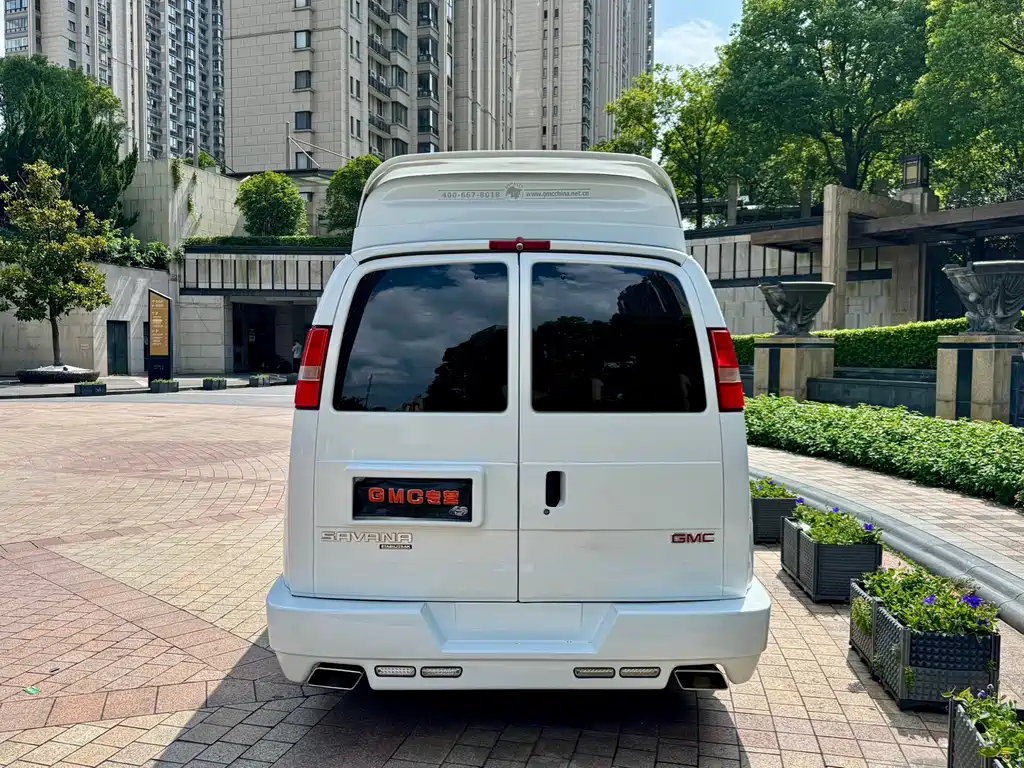SAVANA SAVANA 2018款 6.0 L 2500 s 至尊款