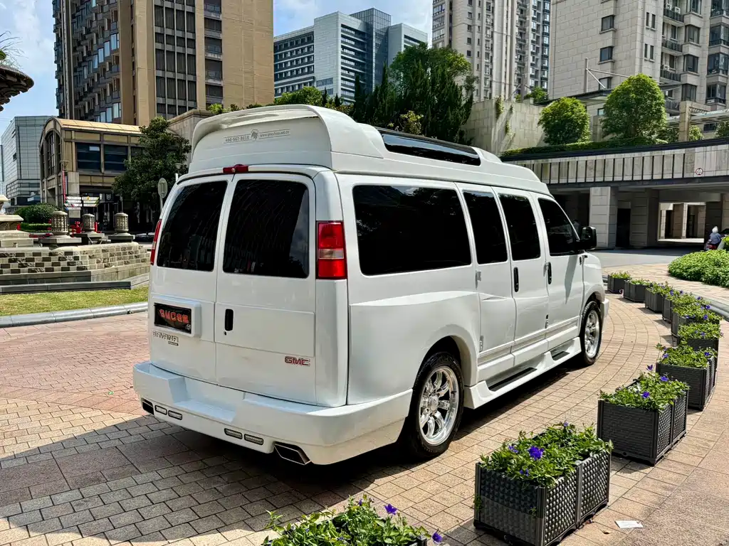 SAVANA SAVANA 2018款 6.0 L 2500 s 至尊款