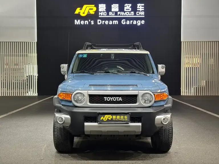 Toyota FJ Cruiser 4.0 L Auto