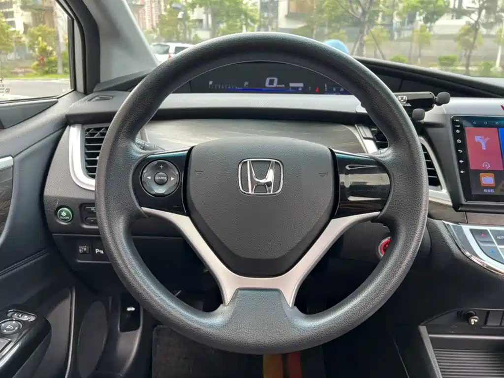 Jade 1.8 L Auto Comfort 5-seat