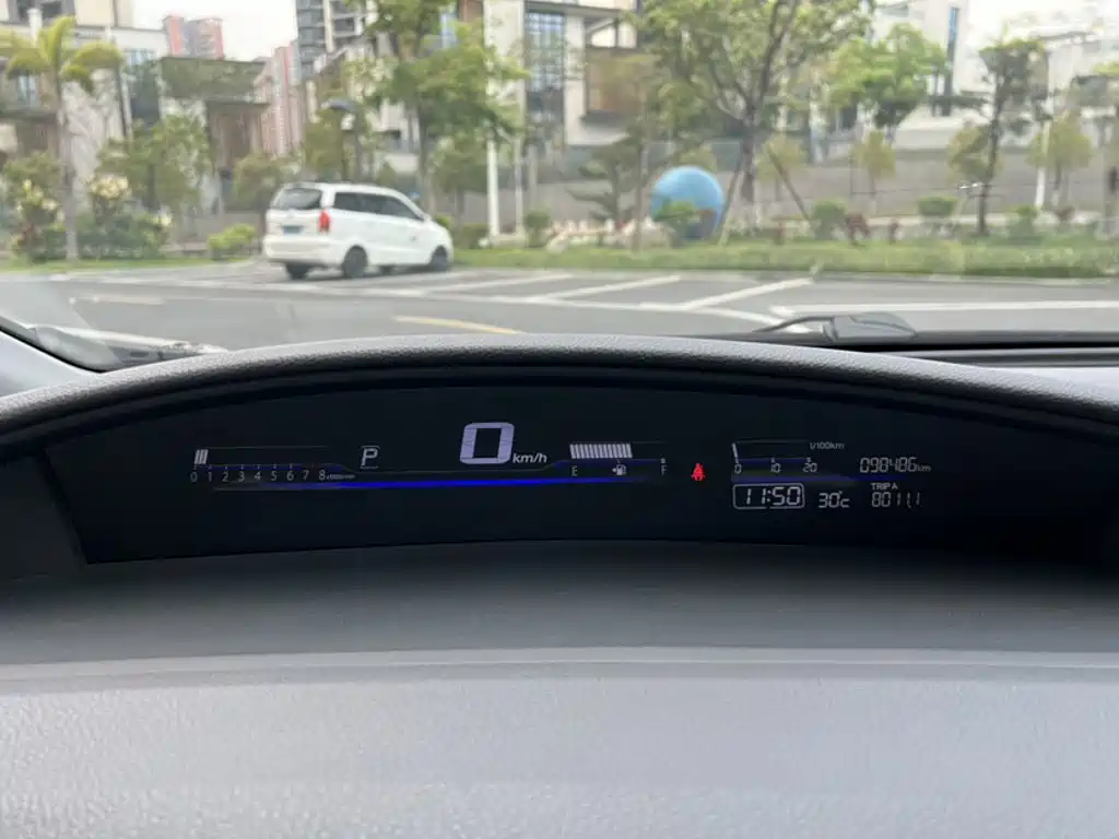 Jade 1.8 L Auto Comfort 5-seat