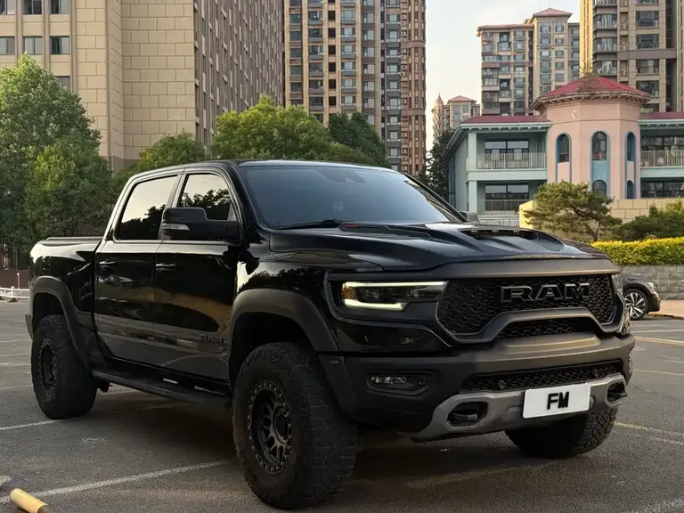 RAM Trucks RAM Trucks霸王龙 2022款 6.2 T TRX