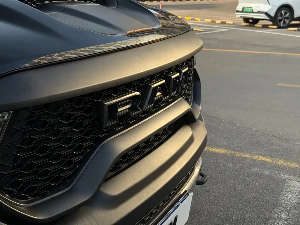 RAM Trucks RAM Trucks霸王龙 2022款 6.2 T TRX