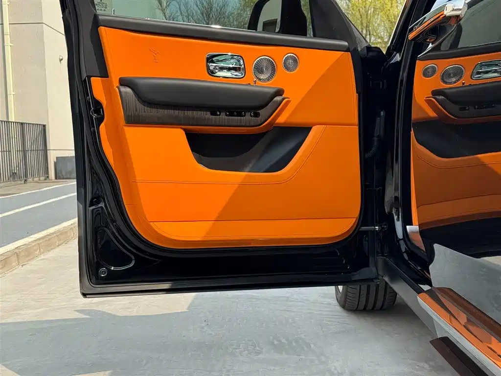 Cullinan 4-seat