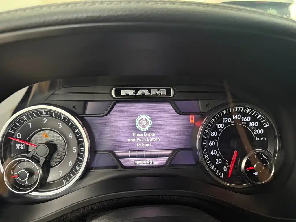 RAM Trucks RAM Trucks 2020款 5.7 L 运动版
