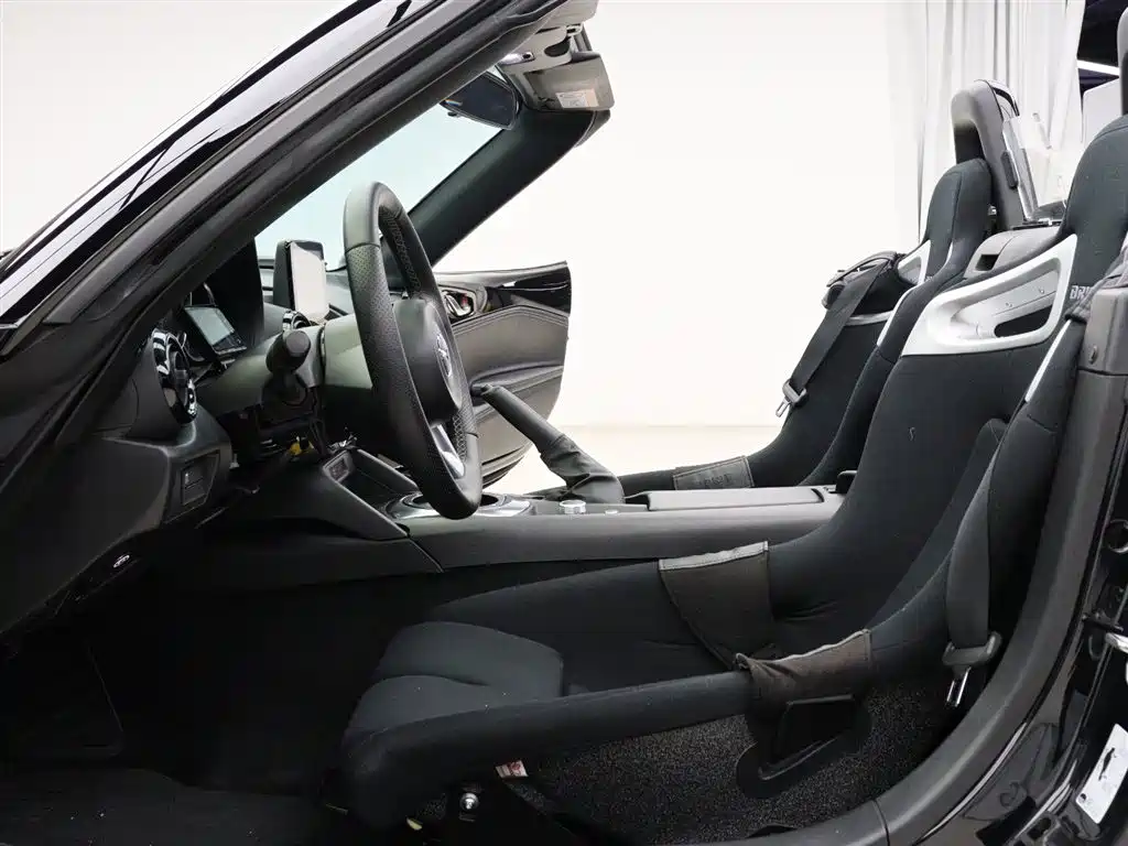 Mazda MX-5 2.0 L Mexico Spec