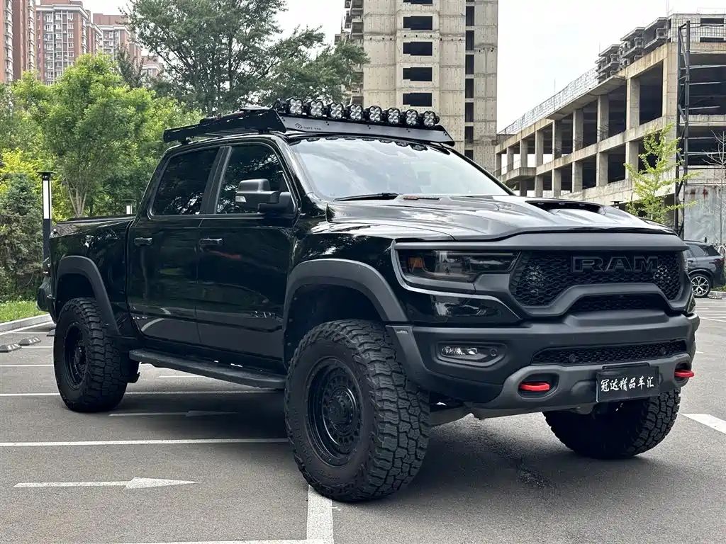 RAM Trucks 6.2 T US Spec