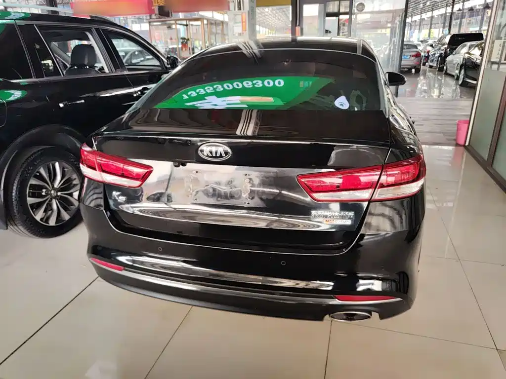 Kia K5 2.0 L Auto GL