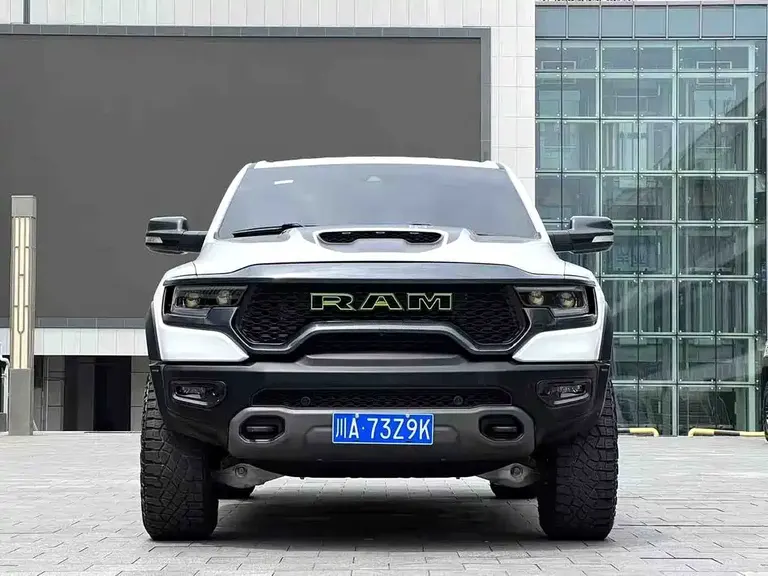 RAM Trucks 6.2 T US Spec