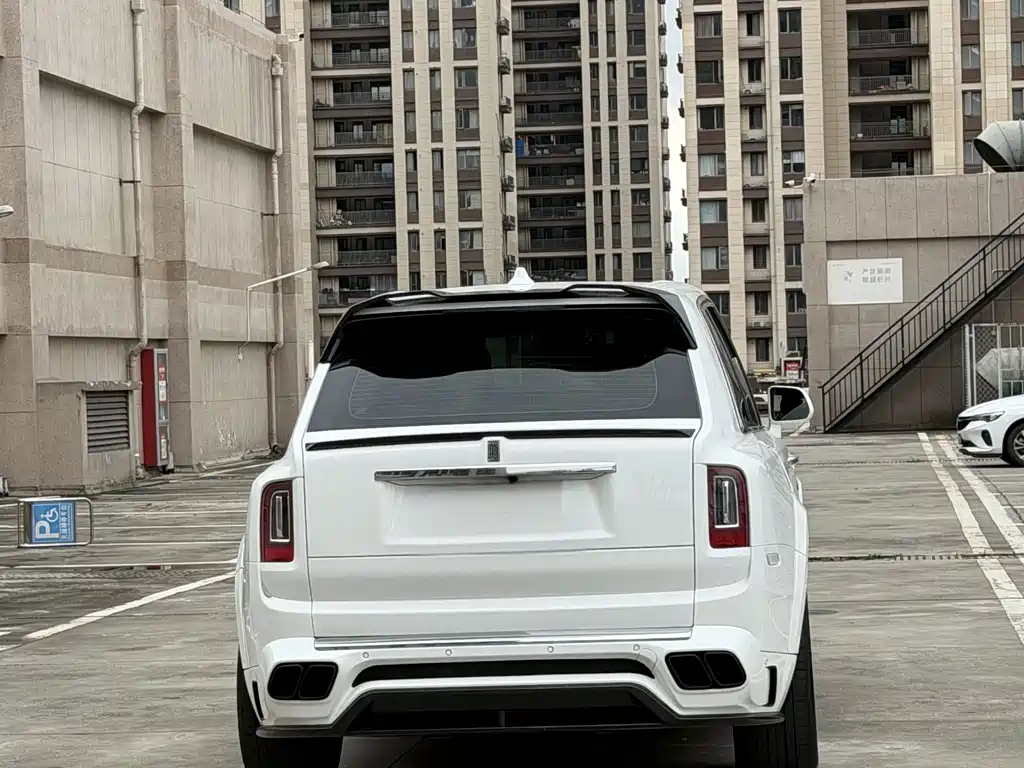 Cullinan 5-seat