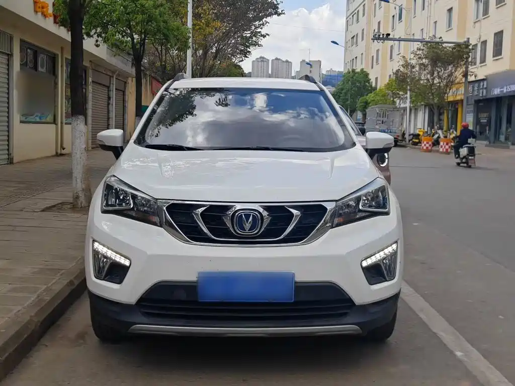Changan CS15 1.5 L Manual Fashion