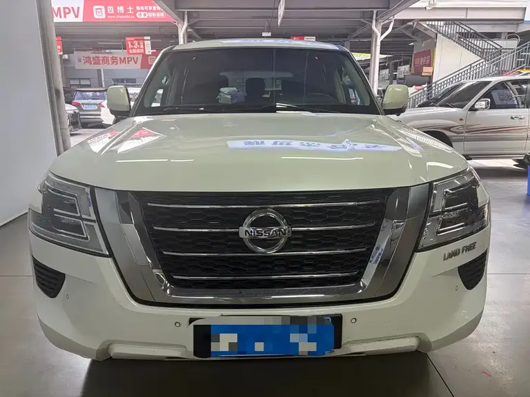 Nissan Patrol 4.0 L Middle East