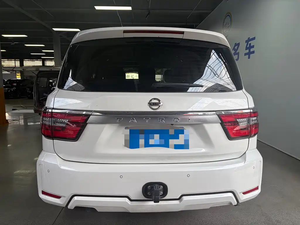 Patrol 4.0 L Middle East
