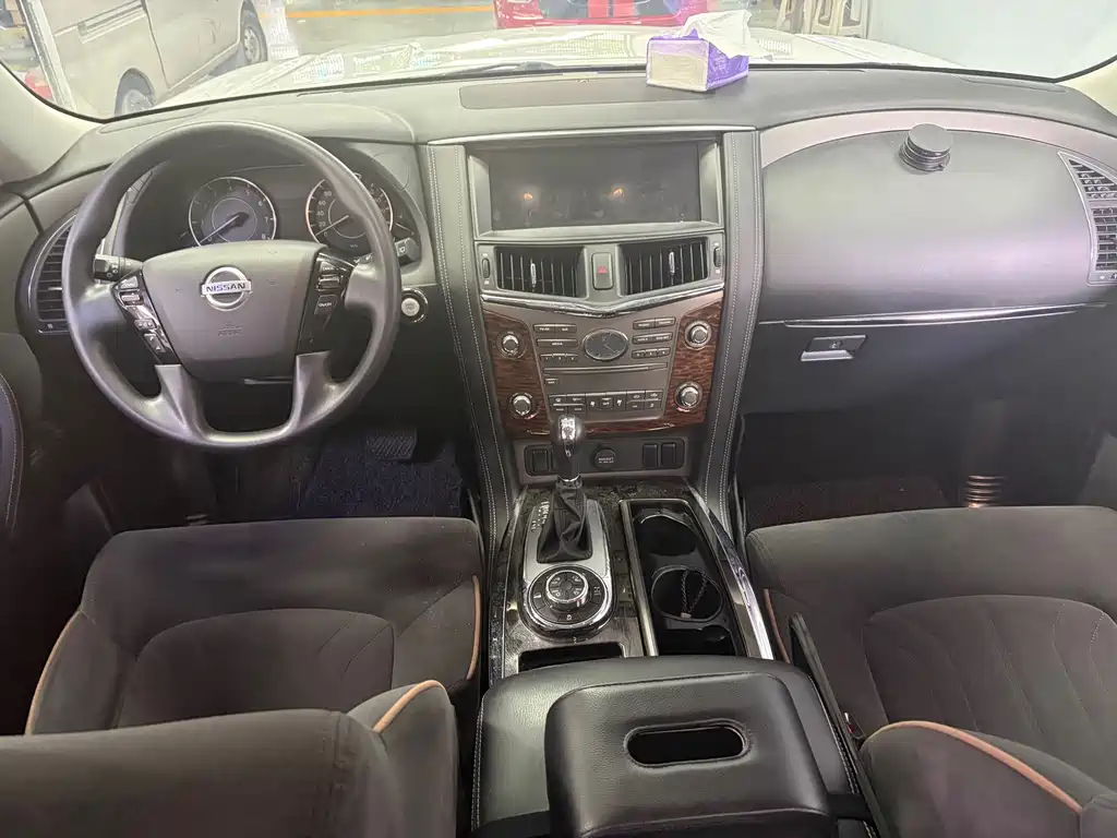 Patrol 4.0 L Middle East
