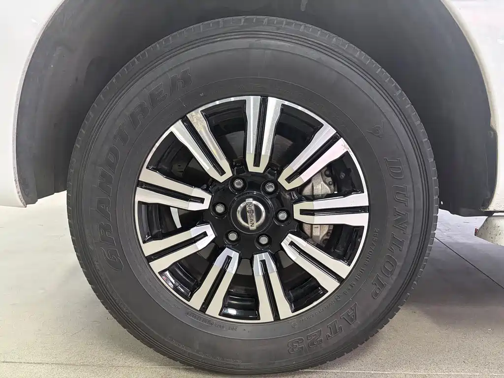Patrol 4.0 L Middle East
