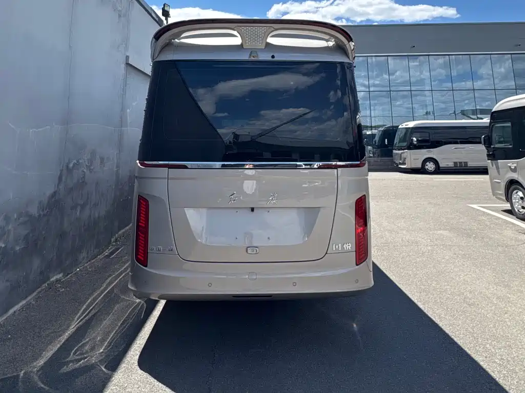 Hongqi Jinkuihua Guoyue 红旗金葵花国悦房车 2025款 3.0 T 自动