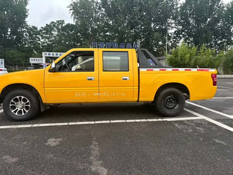 Isuzu Qingling Isuzu T17 庆铃五十铃T17 2017款 基本型