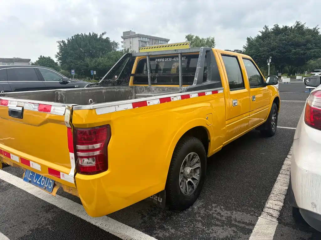 Qingling Isuzu T17 庆铃五十铃T17 2017款 基本型