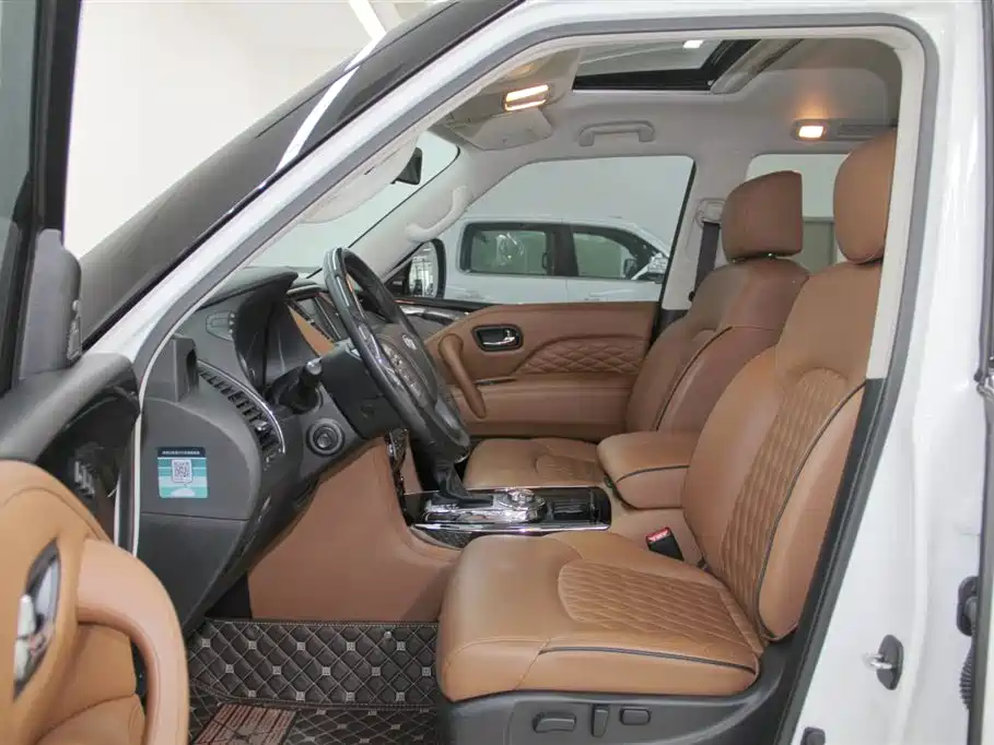 Infiniti QX80 英菲尼迪QX80 2019款 5.6 L Pro 中东版